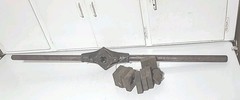 Vintage Reed Mfg No.1 Pipe Threader Set With Dies And Pipe Guides USA MADE TOOLS
