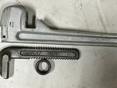 ALUMINUM PIPE WRENCH 14&Prime; (ALUMINUM HANDLE, STEEL JAWS) straight pipe wrench