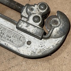 Vintage General Tools USA No. 120 PIPE CUTTER 1&rdquo; Max