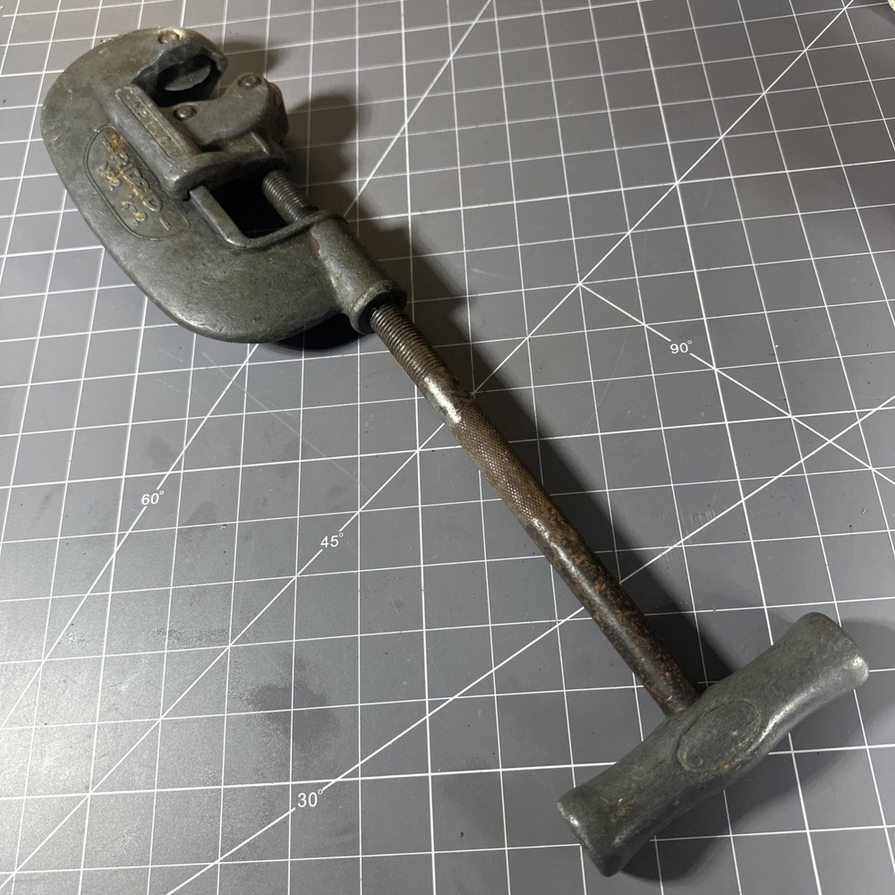 Pipe Cutter, Ridgid Heavy Duty, No. 2 1/8 To 2 In , Old School USA Made