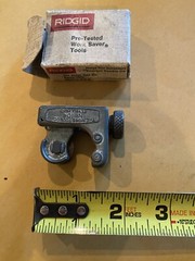 RIDGID TOOLS 3/16&rdquo; to 15/16&rdquo; MIDGET TUBING CUTTER, No. 104