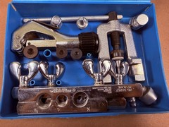 Vintage Gould Imperial Eastman Tubing Flaring & Swagging Tool Kit Case USA 45&deg;