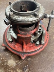 RIDGID No 65-R Manual Receding Universal Pipe Threader 1&Prime; to 2&Prime; Capacity VD