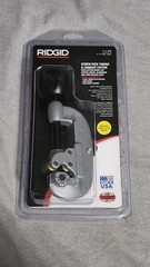 RIDGID 15 Screw Feed Tubing and Conduit Cutter &ndash; 32920