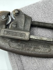 Vintage Ridgid No. 1-2 Heavy Duty 1/8&Prime; to 2&Prime; Inch 3 Wheel Pipe Cutter