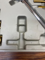 MISSING ONE TOOL w WEAR CARBON STEEL TAP AND ROUND DIE SETS FRACTIONAL 431-20045