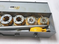 Steel Dragon Tools SDT-12R 1/2&Prime; &ndash; 2&Prime; NPT Ratchet Pipe Threader Set,USED 1 TIME
