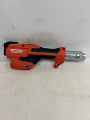 RIDGID RP 115 Mini Press Kit with 1/2&Prime; & 3/4&Prime; ProPress Jaws, Battery, & Charger