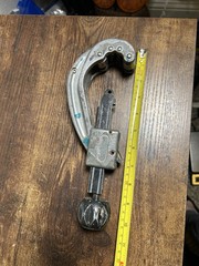 Ridge Tool Ridgid Model 152 Quick-Acting Tubing Tube Cutter 1/4&Prime; to 2-5/8&Prime;