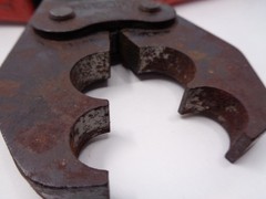 Ridgid USA 23468 PEX Crimp Tool for 1/2 & 3/4 copper crimp rings. ASTM F-1807.