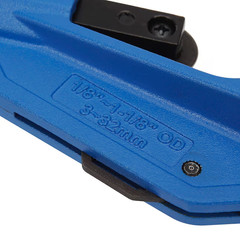 Pipe Cutter Kobalt Enclosed Feed 1/8&Prime; to 1-1/8&Prime; Copper Tubing & Conduit Cutter