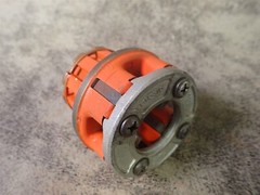 Ridgid 36890 00-R 1/2&Prime; NPT RH Alloy Steel Manual Pipe Threader Die Head (BN28)