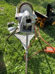 RIDGID 300 Pipe Threading Machine with Foot Pedal and Stand