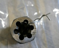 7/8&Prime; 9 NC Carbon Steel Hex Pipe Threading Die Japan 1-5/8&Prime; Diameter