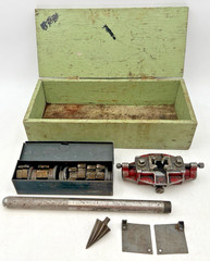 GREENFIELD NO 2 ADJUSTABLE STOCK AND DIES PIPE THREADS SET WITH ATTACHMENTS