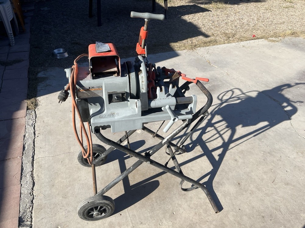 RIDGID 15682 Pipe Threading Machine