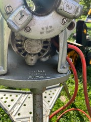 RIDGID 300 Pipe Threading Machine with Foot Pedal and Stand