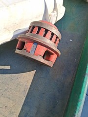 RIDGID 1-1/2&Prime; NPT 12-R Hand Threader Die Head