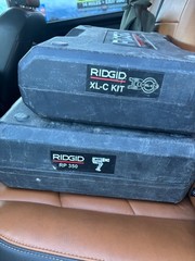RIDGID RP 350 PRESS TOOL KIT &ndash; 1/2&Prime;-4&rdquo; JAWS, 2 BATTERIES, CHARGER & MANUALS