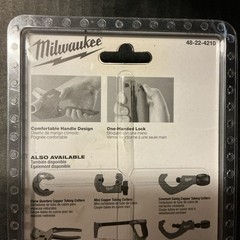 Milwaukee 48-22-4210 1-5/8 in. Ratcheting Pipe Cutter