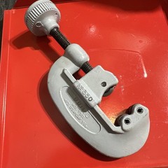 PROTO Tools USA No. 351 Flaring Tool Kit No. 350 Tubing Cutter w/ Metal Case