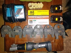 Klauke MAP219FLMRLS Pressing Tool Kit w/6 RLS Jaws, 2 Batteries and Charger