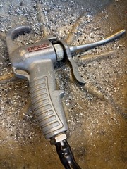 RIDGID 700 T2 PIPE THREADER w/ Heads and Dies Set Pump Gun and Stand BUNDLE