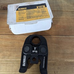 DEWALT DCE202100 1&Prime; STANDARD IPS PRESS JAW TOOL FOR PRESSING CARBON STEEL PIPE