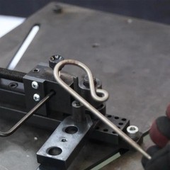 INDUSTRIAL Mini Universal Bender Machine, Manual Wire & Metal Bending Tool fo&hellip;