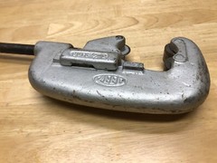 Reed MFG Co. Pipe Cutter Erie PA USA No. 2-4 Heavy Duty 1/2&Prime; &ndash; 2&Prime;