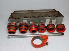 6 Piece Die Set Manual Ratchet Pipe Threader 1/2 to 2 inch with case