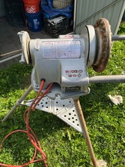 RIDGID 300 Pipe Threading Machine with Foot Pedal and Stand