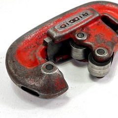 RIDGID No. 1-S / 1-2 Heavy Duty Pipe Cutter 1/8&Prime; to 1-1/4&Prime; Made in USA Elyria OH
