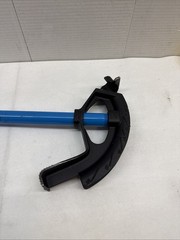 Ideal 74-028 Ductile Iron Bender Head and Handle for 1&Prime; EMT Conduit