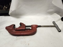 Ridged No. 4-S Heavy Duty 2- 4&Prime; Pipe Cutter Elyria Ohio U.S.A.