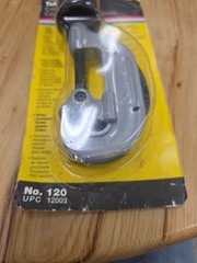 General Professional Tubing Cutter 1/8&rdquo;-1&1/8&rdquo; (3-30mm) No.120