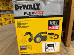 DeWalt DCE700X2 Flexvolt Cordless Pipe Threader &ndash; NO Batteries Or Charger