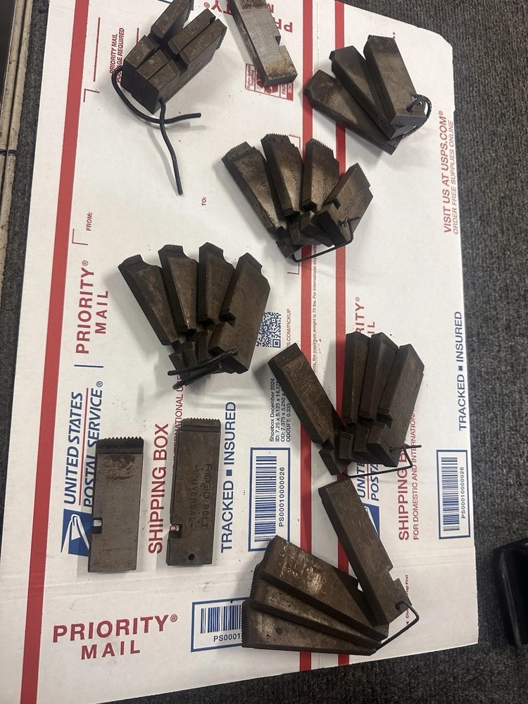 Ridgid Universal Pipe Dies 1-2, 1/4-3/8, 1/2-3/4, 1/4-20, 5/16-18