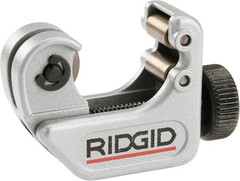 Model 104 Close Quarters Tubing Cutter, 3/16-inch to 15/16-inch Tube Cutter