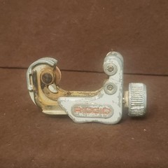 Ridgid Model 118 Pipe Tubing Cutter 1/4&Prime;-1 1/8&Prime; (6-28mm)