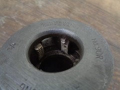 Vintage ARMSTRONG Mfg Pipe Threader &ndash; No. 90R w/3/4&Prime; Die