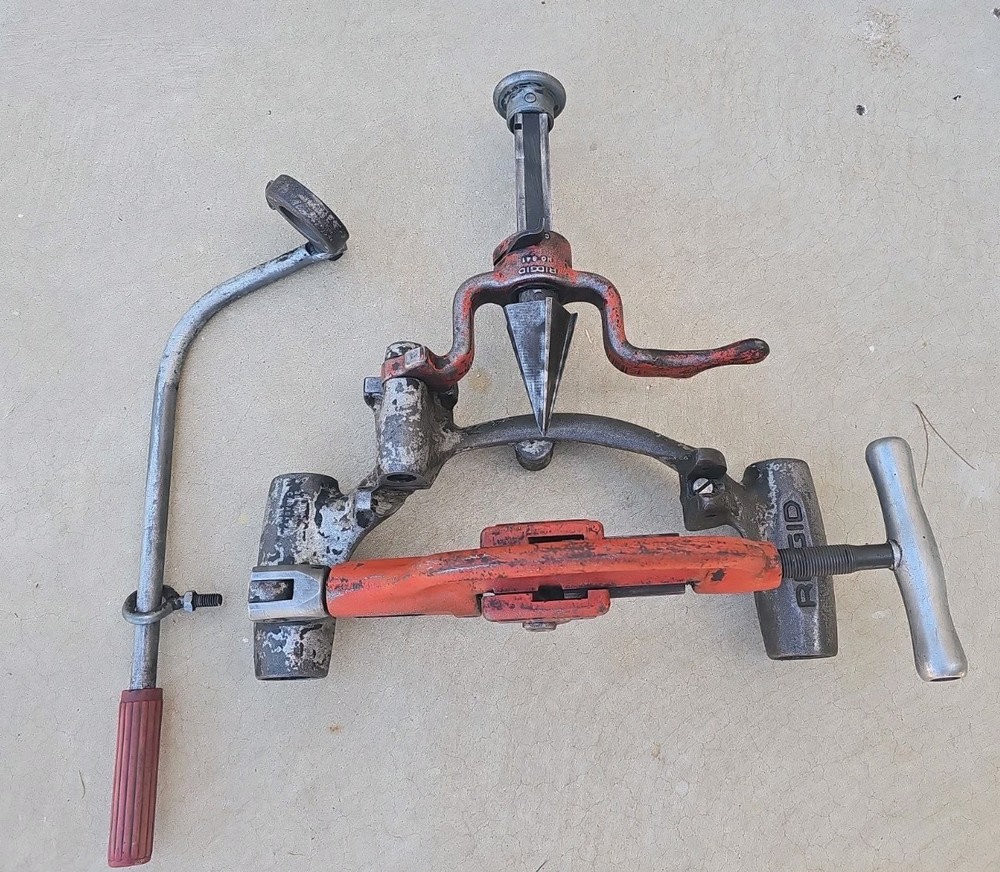 Rigid 311 Carriage With 360 Pipe Cutter, 341 Reamer & 312 Lever