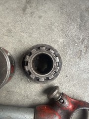 RIDGID 00-R 3/4&Prime; And 1 Pipe Threader Die Head w/ RIDGID Ratchet Handle Used