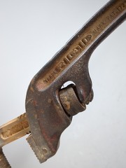 Ridgid E14 Vintage Offset Pipe Wrench 14&Prime; USA Pat 1727639 Heavy Duty Bent Handle