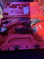 Milwaukee 2471-21 12v COPPER TUBING CUTTER KIT