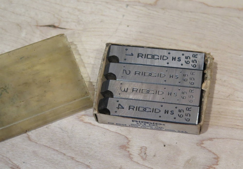 Ridgid 38110 65-R High Speed Cast Iron 1-2&Prime; Threading Dies &ndash; 1/2/3/4