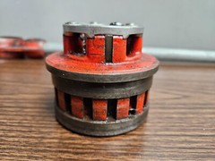 Ridgid D-286 12-R Manual ratcheting Pipe Threader w/ 3 Dies 1/2&Prime; 3/4&Prime; & 1&Prime;
