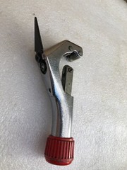 Malco TC312 Tube Cutter for 1/4&Prime; to 1 5/8&Prime; O.D. Tubing with Extra Blade &ndash; USA.