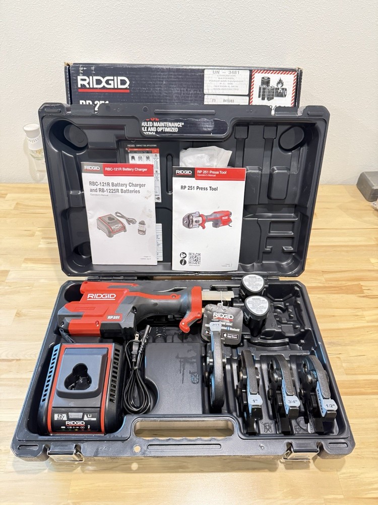 RIDGID RP251 PRESSTOOL KIT W/ 1/2 3/4 1&rdquo;1-1/4 IN JAWS (NEW FACTORY SEALED) NEW