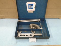 Owatonna OTC Set # 854 Single Flaring Set & 6 Pc Wire Spring Tubing Bender D452